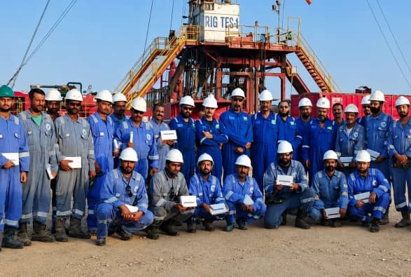 Teleport Manpower workers at an oil rig site