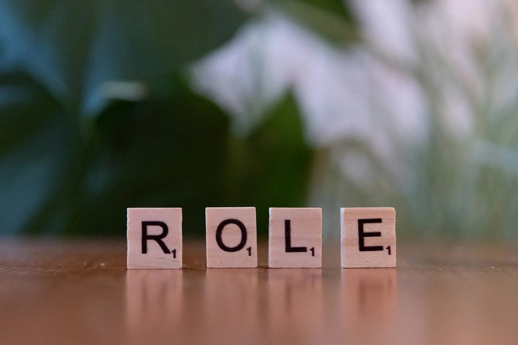 Wooden blocks spelling role