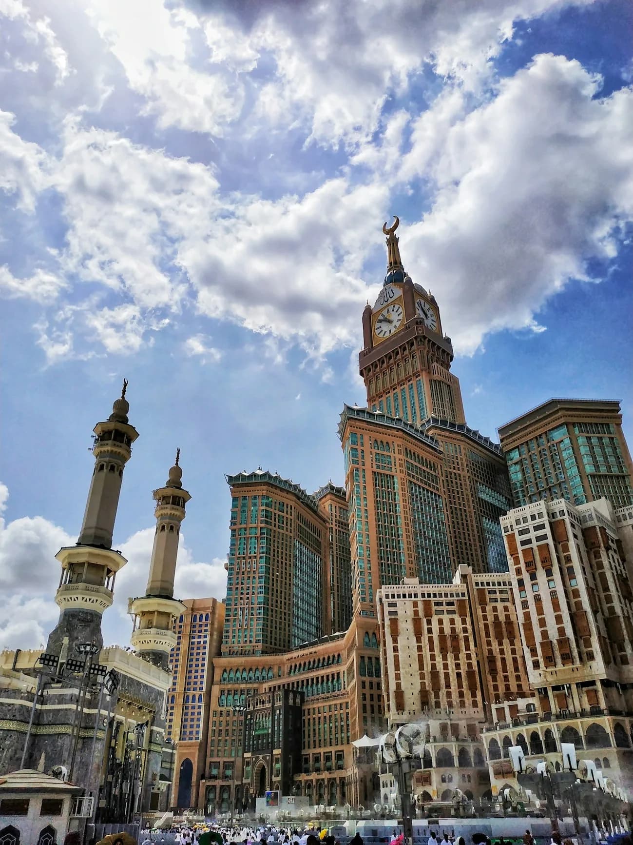 Why employers in Saudi Arabia choose Teleport